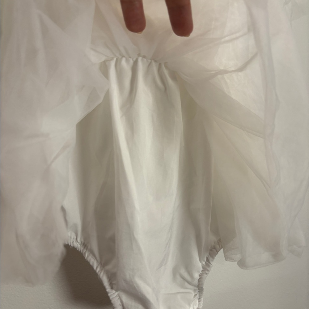 NWOT White Puff Sleeve Onesie Dress Baptism Wedding Special Occasion Girls - Picture 4 of 5